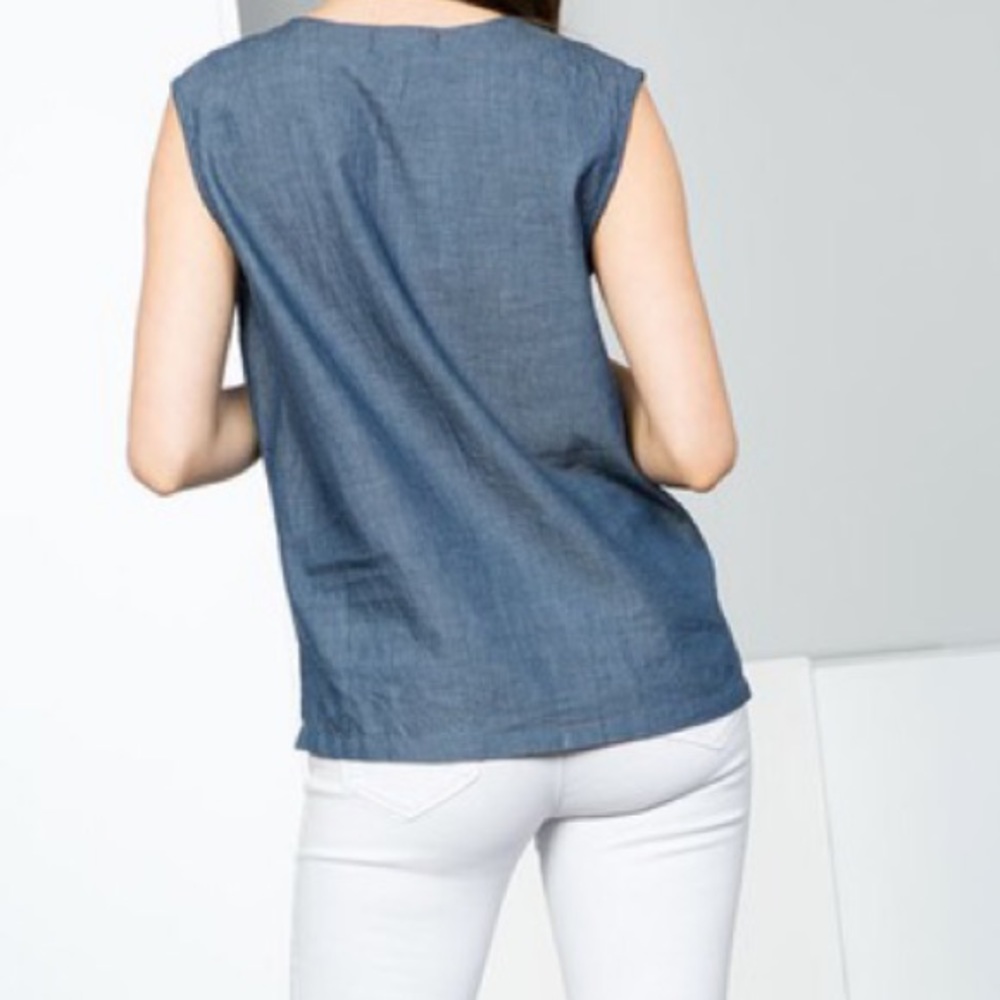 Denim - Cream Embroidery Top - Sleeveless - Picture 5 of 7